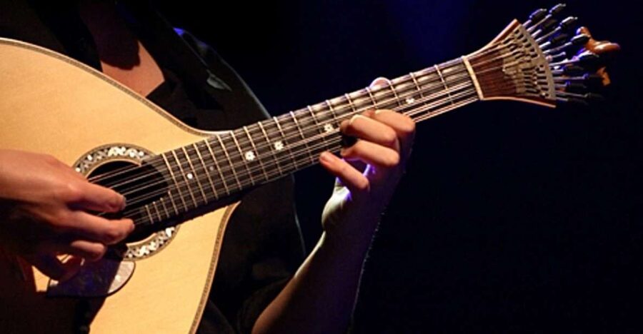 Lisbon: Fado Show and Portuguese Dinner - Understanding the songs between the sets