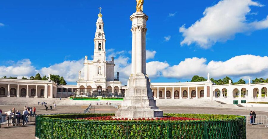 Lisbon: Fátima & The Shepherd Children Home Self-Guided Tour - Key points to know before you book