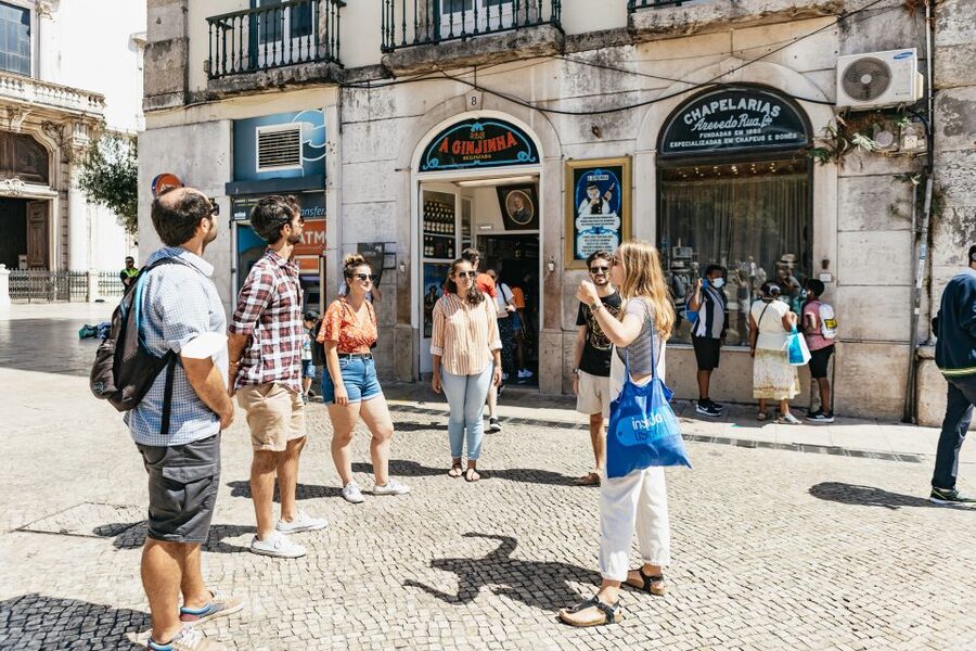Lisbon: Food and Wine Small Group Walking Tour - What the guides add to the food