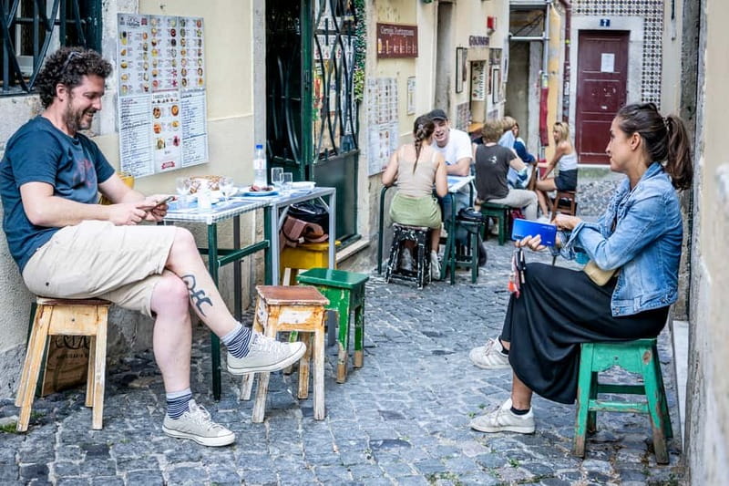 Lisbon: Food Tasting Tour by Tuk Tuk with 2 Stops - The guides shape the whole experience