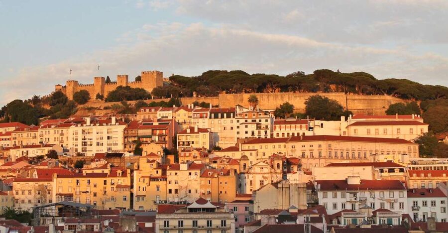 Lisbon: Full-Day Private Walking Sightseeing Tour - Walking comfort, timing, and who should book