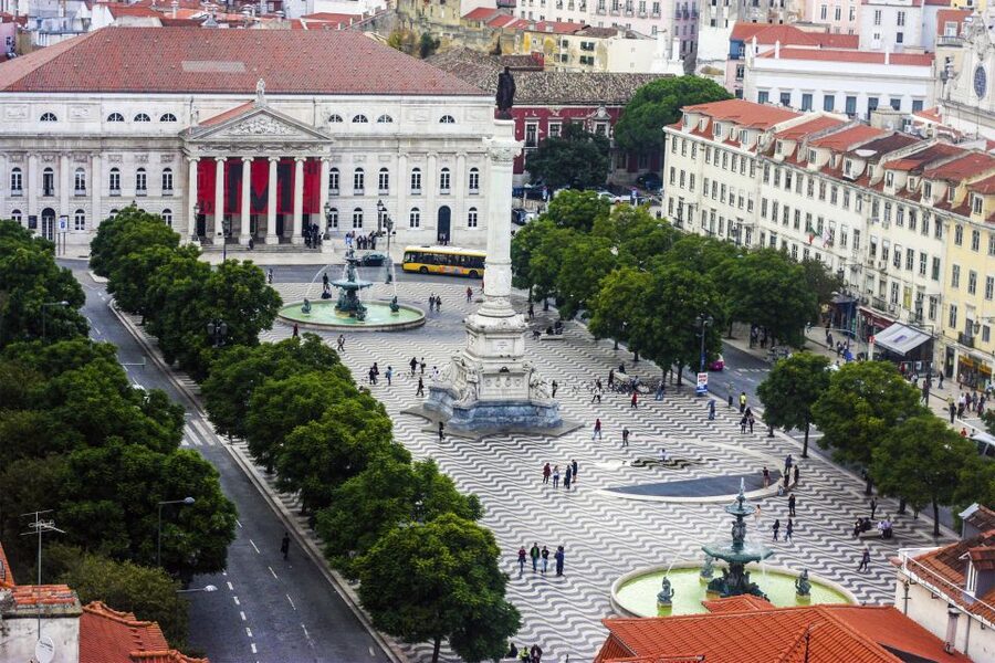 Lisbon: Full-Day Small-Group City Tour with Hotel Pickup - Jerónimos Monastery and the church