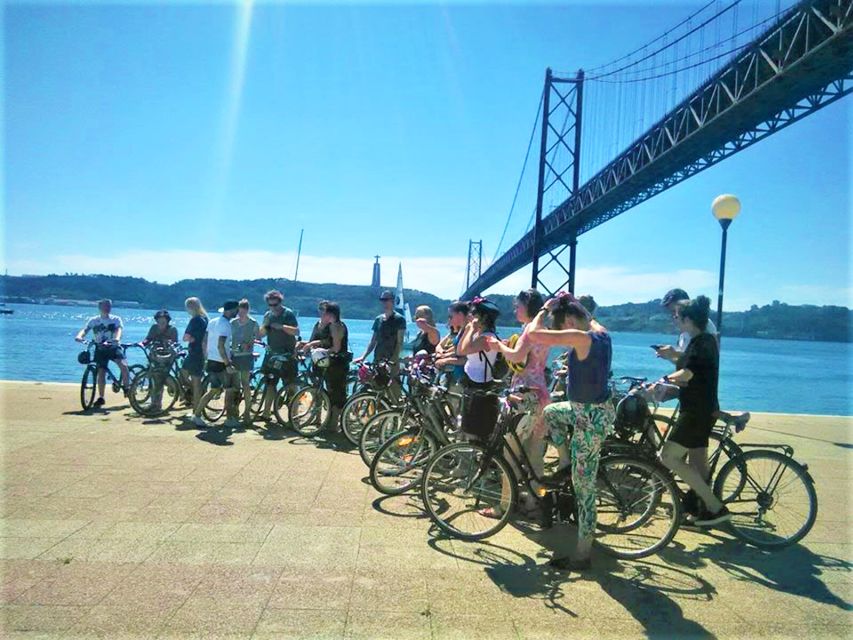 Lisbon: Guided E-Bike Tour to Belém - What the guide adds