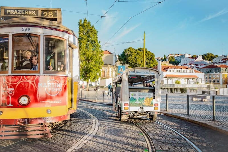 Lisbon: Half-Day Private Tuk Tuk Tour - From Camões Square to Estrela Basilica