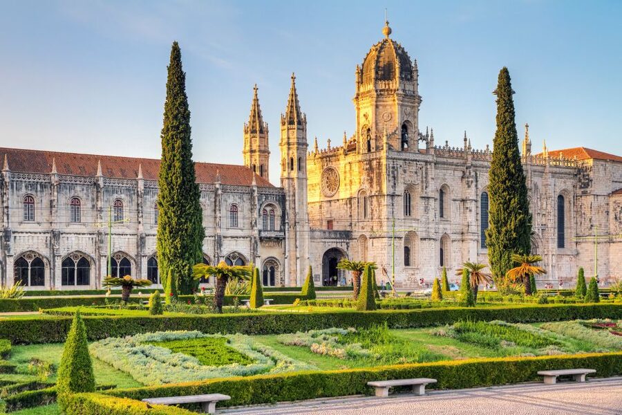 Lisbon: Jerónimos Monastery Entrance Ticket - The Manueline architecture you came to see