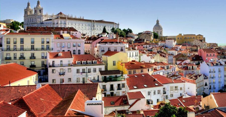 Lisbon: Jewish Quarter Guided Walking Tour - Why Lisbon’s Jewish quarter is mostly a story in the streets