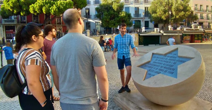 Lisbon: Jewish Walking Tour - Starting Above Alfama at Portas do Sol