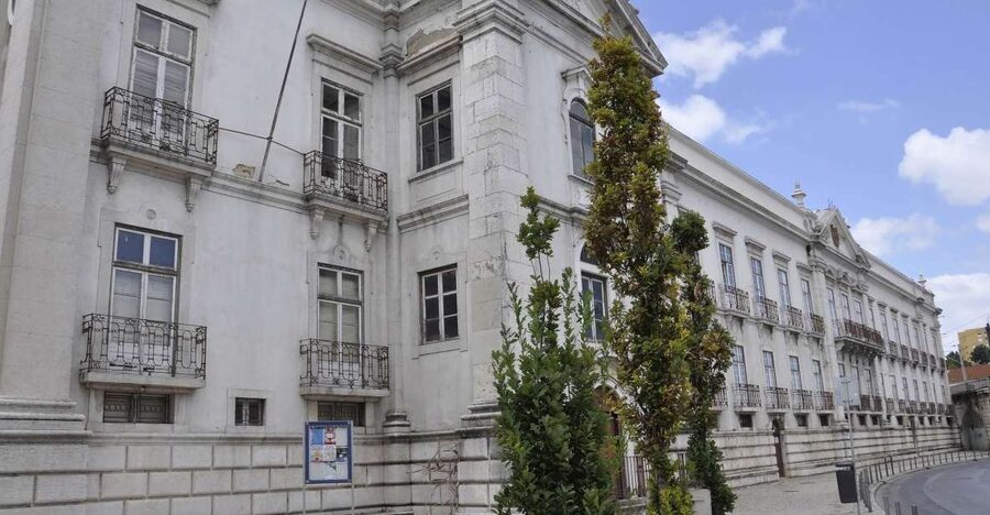 Lisbon: National Tile Museum E-Ticket & Audio Guide - Mudéjar patterns and the oldest-looking designs