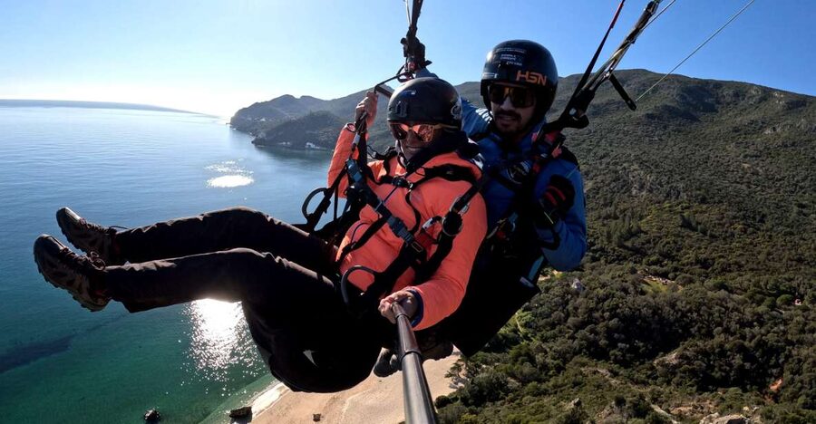 Lisbon: Paragliding Tandem Flight - Who will enjoy this flight most