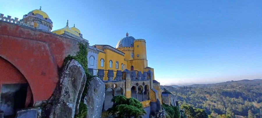 Lisbon: Pena Palace, Regaleira, Sintra, and Cascais Day Trip - Small Details That Improve the Day