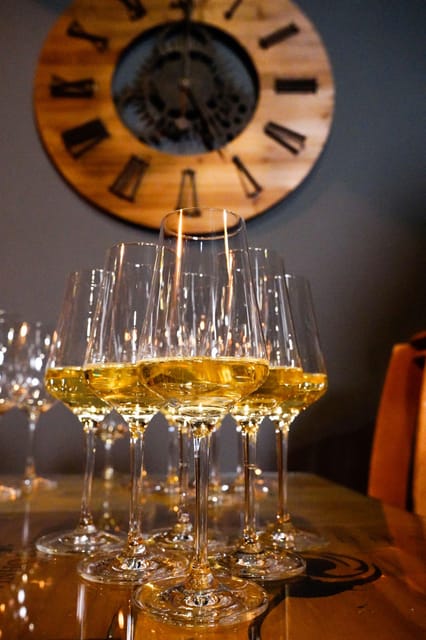 Lisbon: Premium Wine and Tapas Tasting Session - What this Lisbon wine tasting is really like