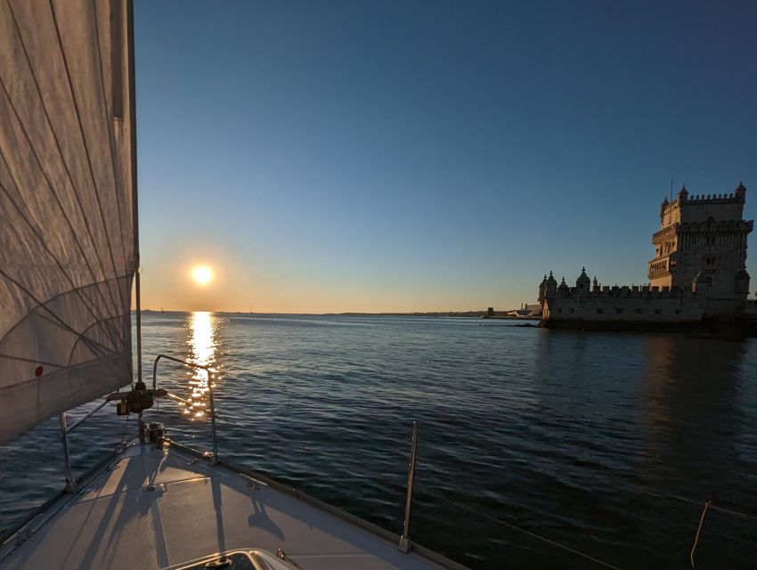 Lisbon: Private Boutique Boat Tour – Sail in Style - Under the 25 de Abril Bridge toward Cristo Rei