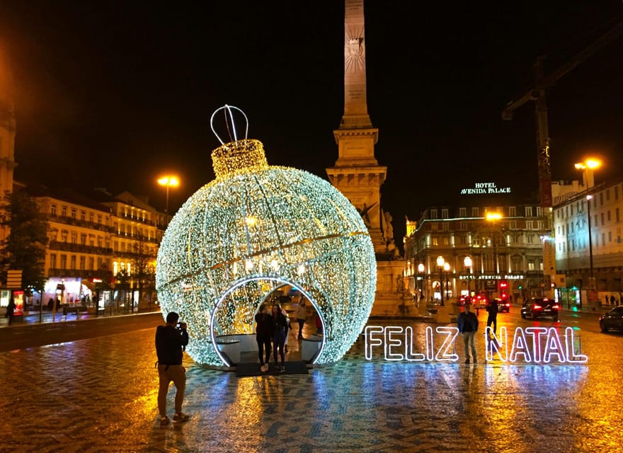 Lisbon: Private Christmas Lights Tour by Eco Tuk Tuk - Key points at a glance