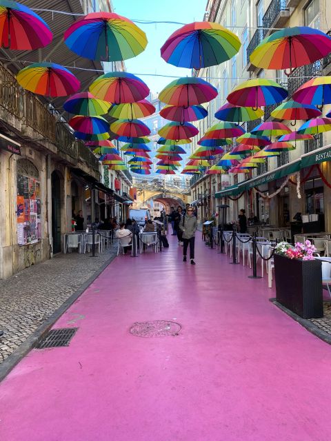 Lisbon: Private City Sightseeing Tour by Tuk-Tuk - Along the Tagus to Commerce Square
