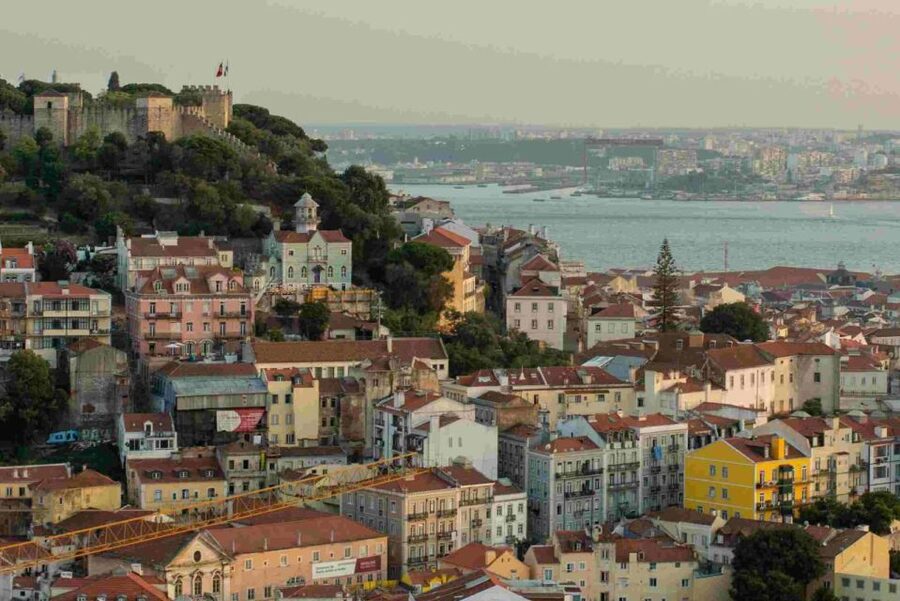 Lisbon: Private City Tour by Eco Tuk Tuk - Alfama, Mouraria, and the old lanes