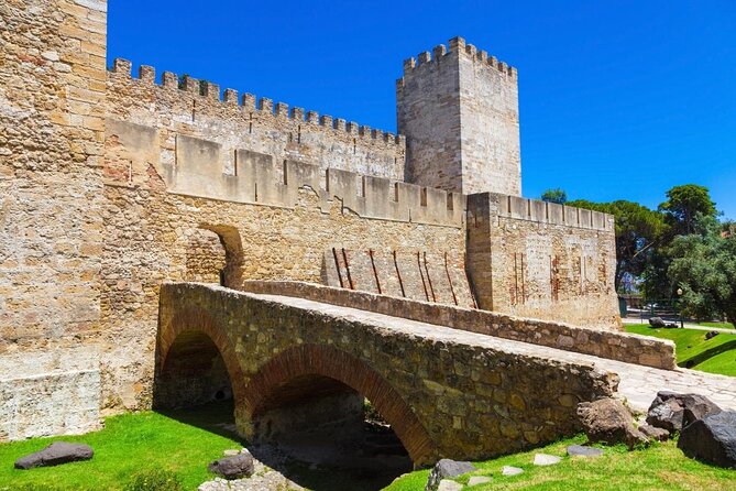 Lisbon Private Food Tour – Taste 10+ Local Dishes & Wines - Key points before you book