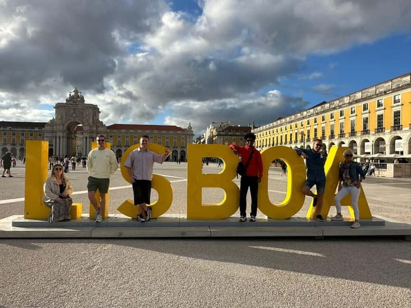Lisbon: Private Grand Experience City Tour - Santa Justa and the central city