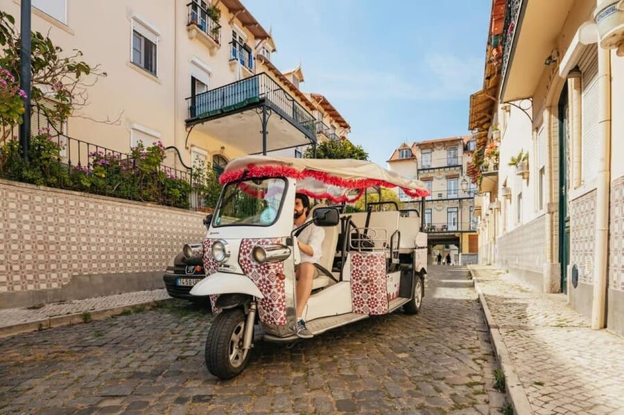 Lisbon: Private Guided Tuk-Tuk Tour with Hotel Pickup - The Four-Hour Route to Belém