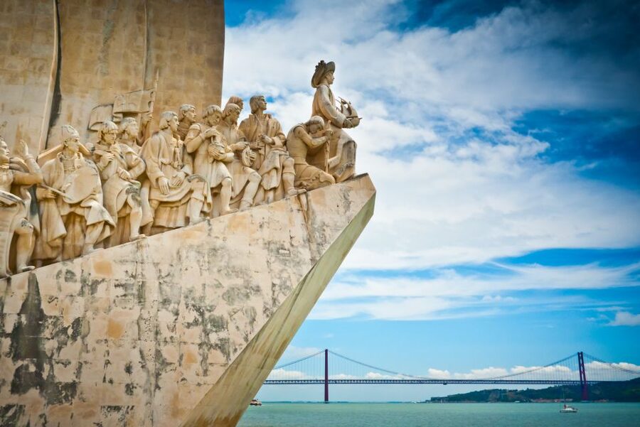 Lisbon: Private Half-Day Tour with Hotel Pickup - Pastéis de Belém and the pastry stop