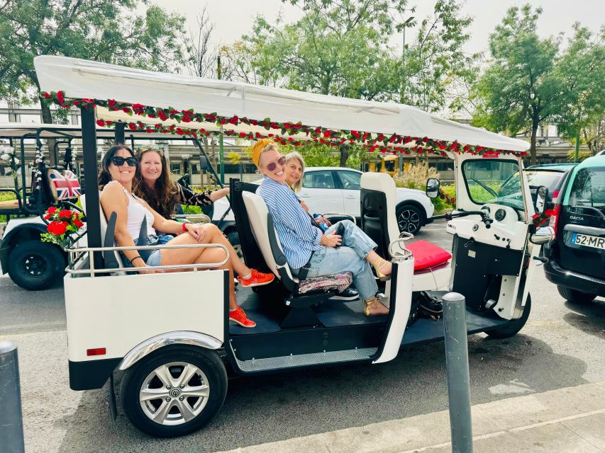 Lisbon: Private Sightseeing Tour by Tuk-Tuk - Key points at a glance