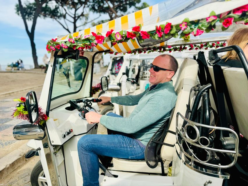 Lisbon: Private Sightseeing Tour by Tuk-Tuk - What the guide adds to the ride