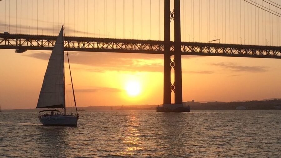 Lisbon: Private Tagus River Sunset Cruise on a Luxury Boat - What the private setting adds