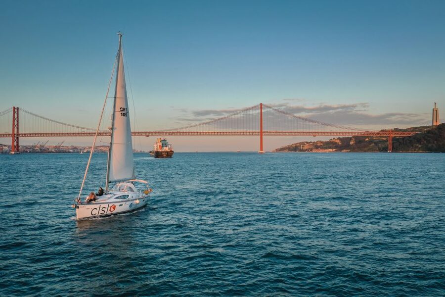 Lisbon: Private Tagus River Yacht Tour - What the Two Hours Feel Like