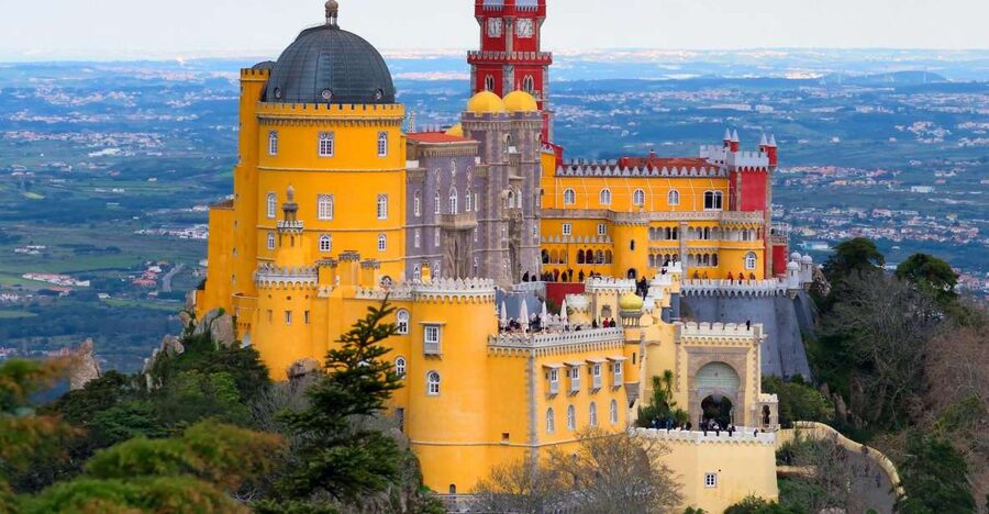 Lisbon: Private Tour Sintra, Cabo da Roca and Cascais - Pena Palace: Sintra’s colorful hilltop showpiece
