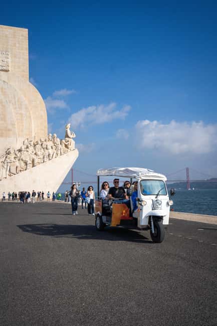 Lisbon: Private Tuk Tuk Tour with Optional Boat Cruise - The 3-hour Express route