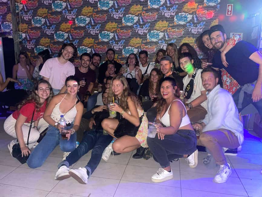 Lisbon: Pub Crawl with Open Bar and VIP Club Entry - Timing, meeting point, and getting home