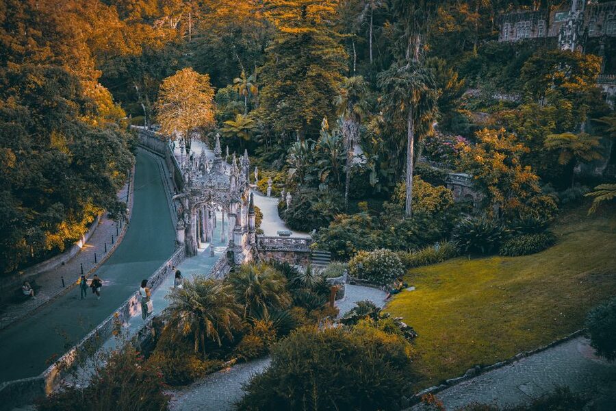 Lisbon: Regaleira, Sintra, Cape Rock & Cascais Day Trip - Sintra and the National Palace