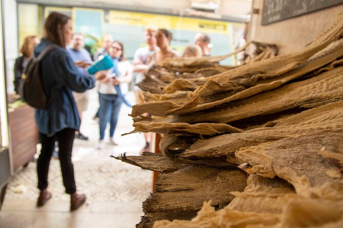 Lisbon Roots - Small group Food & Culture Walking Tour w/tastings - Group size and the feel of the experience