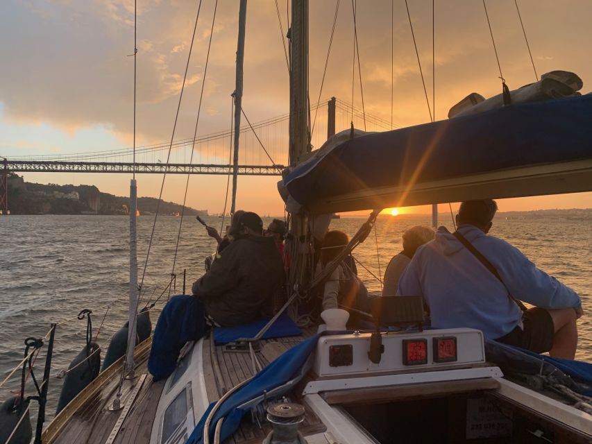 Lisbon: Sailboat Sunset Tour with a Drink - Boarding at Doca de Alcântara