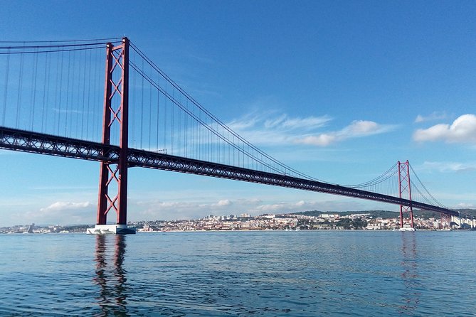 Lisbon Sailing Tour on a Luxury Sailing Yacht with 2 Drinks - Two drinks and a taste of Portugal