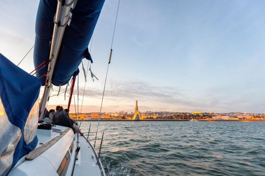 Lisbon: Sailing Tour on the Tagus River - Who will enjoy this Tagus sailing trip