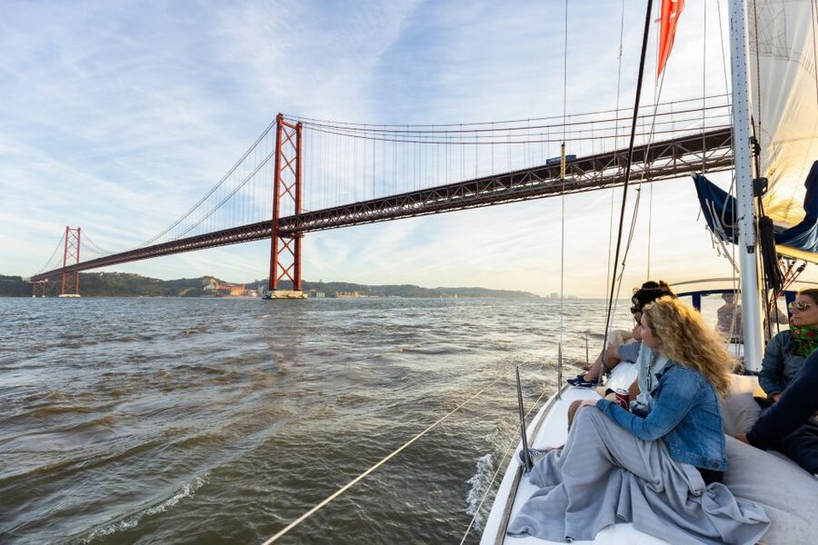 Lisbon: Sailing Tour on the Tagus River - The first stretch from Belém to the 25 de Abril Bridge