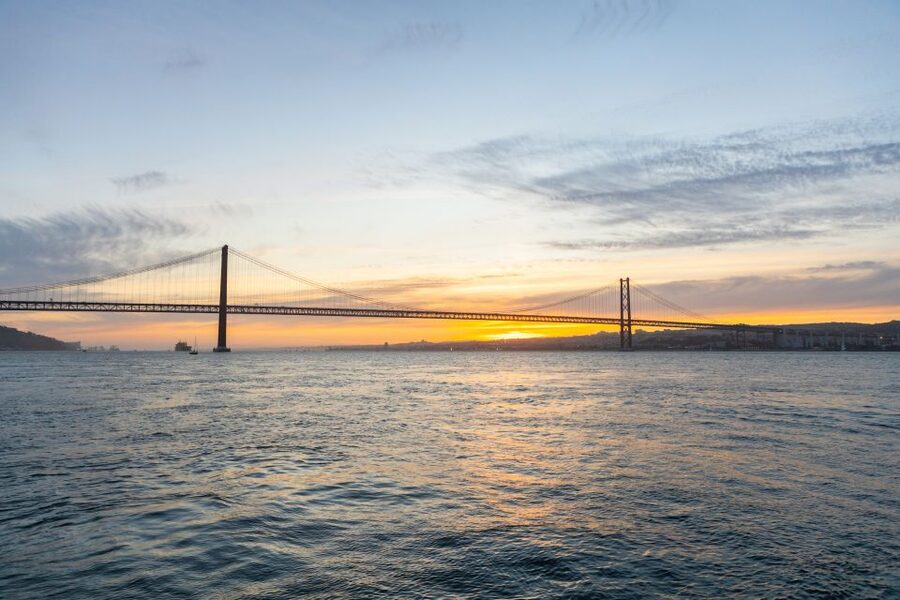 Lisbon: Sailing Tour on the Tagus River - A slow look at Lisbon from the Tejo