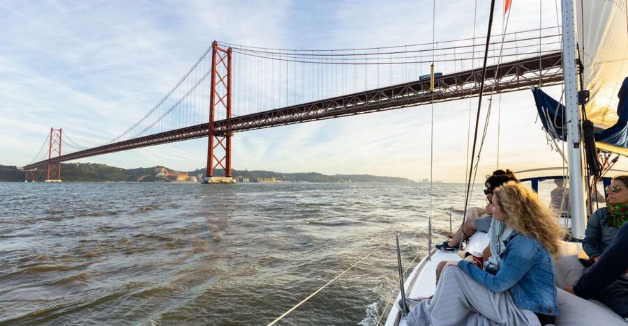 Lisbon: Sailing Tour on the Tagus River - Meeting the crew at Doca do Bom Sucesso