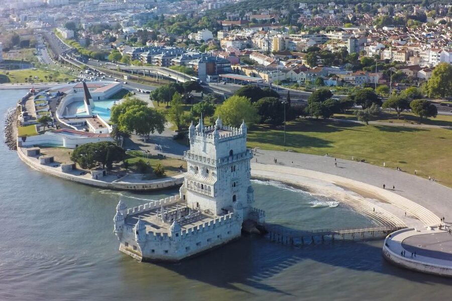 Lisbon: São Jorge Castle E-Ticket and Audio Guide - What you see inside the castle grounds
