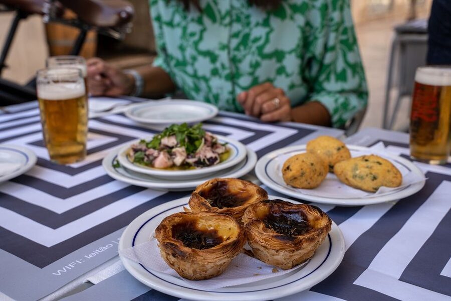 Lisbon: Segway Food Tour of Alfama and Old Town Lisbon - Mouraria brings Lisbon’s present into focus