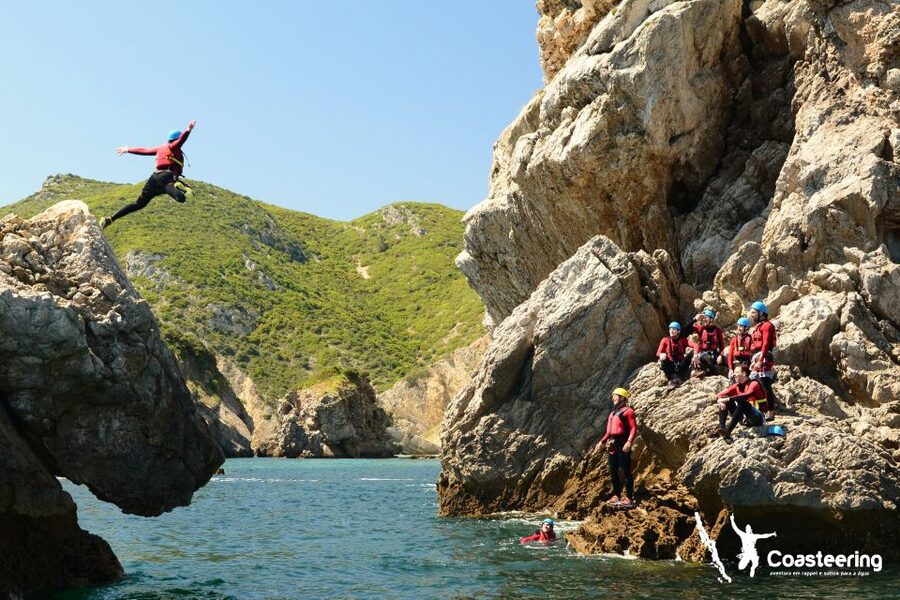 Lisbon: Sesimbra/Arrábida Natural Park Coasteering Adventure - Key points at a glance