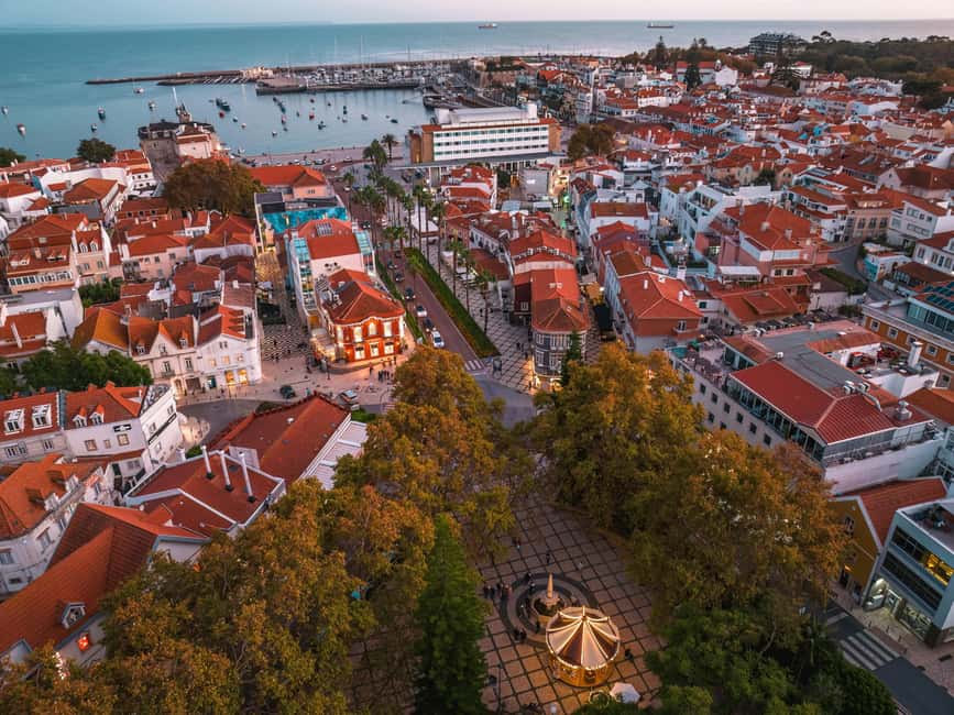 Lisbon: Sintra, Pena Palace, Cabo da Roca, & Cascais Tour - The van, timing, and walking tradeoffs