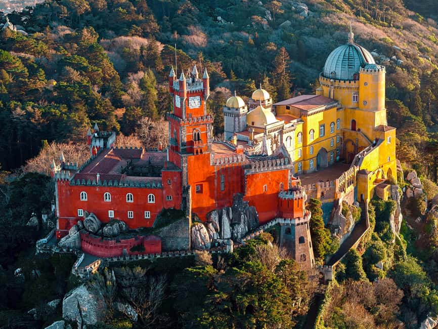 Lisbon: Sintra, Pena Palace, Cabo da Roca, & Cascais Tour - Meeting at Avenida da Liberdade 24