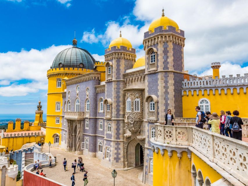 Lisbon: Sintra, Pena Palace, Cabo Roca Coast & Cascais Tour - Estoril on the return route