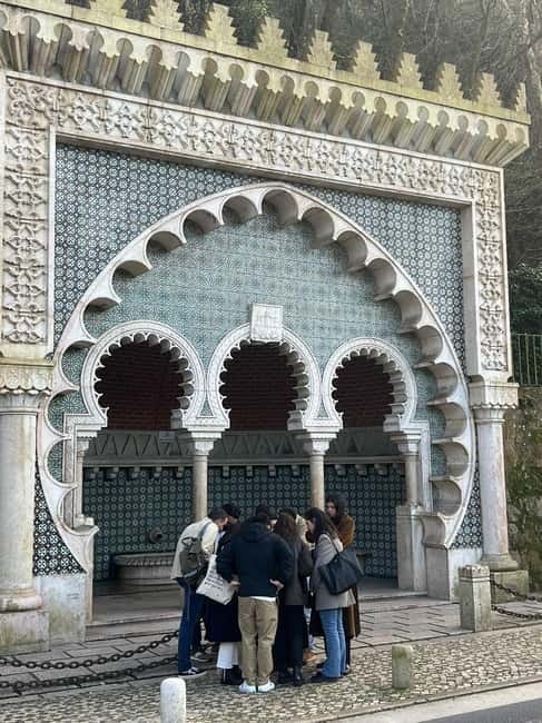 Lisbon: Sintra, Pena, Regaleira, Cabo Roca, Cascais Day Tour - Guides and the quality of the day