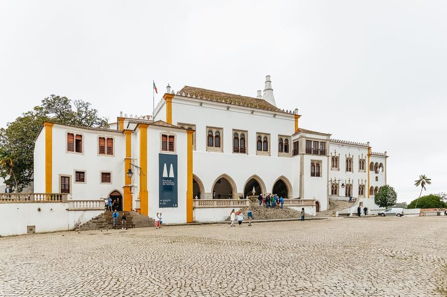 Lisbon: Sintra Tour with Optional Regaleira & Pena Gardens - Cascais, a polished finish to a busy day