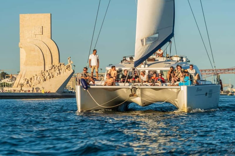Lisbon: Sunset Catamaran Cruise with Drinks - What the catamaran is like onboard