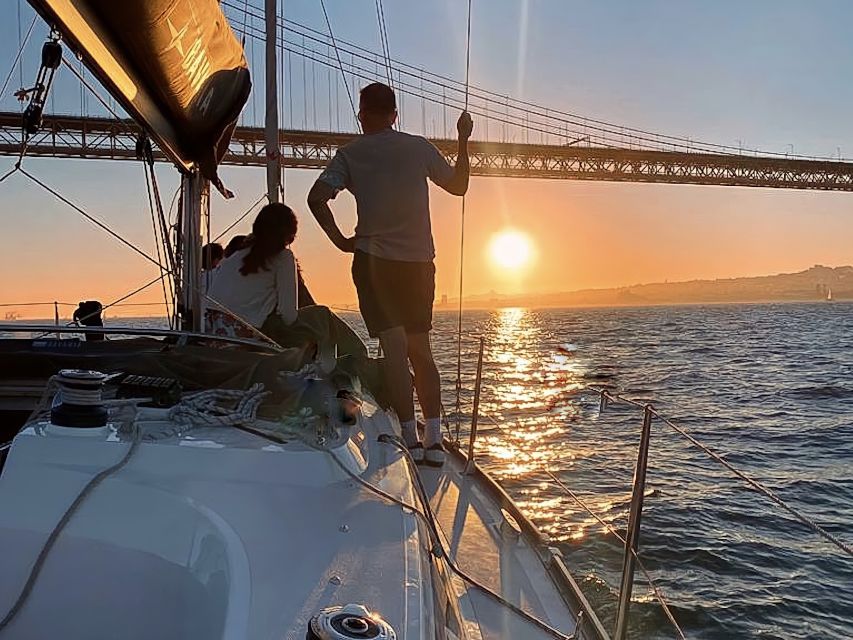 Lisbon: Sunset Cruise with Drinks and Snacks - The return leg and sunset over the Tagus