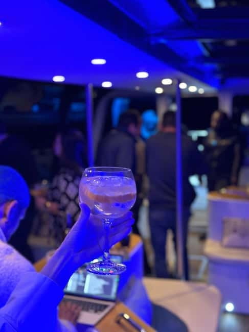 Lisbon: Sunset/Night Boat Party with Open Bar, Snacks & DJ - Who will enjoy this boat party most?