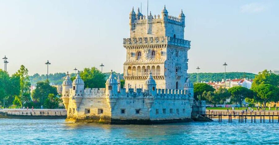 Lisbon: Sunset Sailing Boat Cruise with Wine - Key things to know before booking